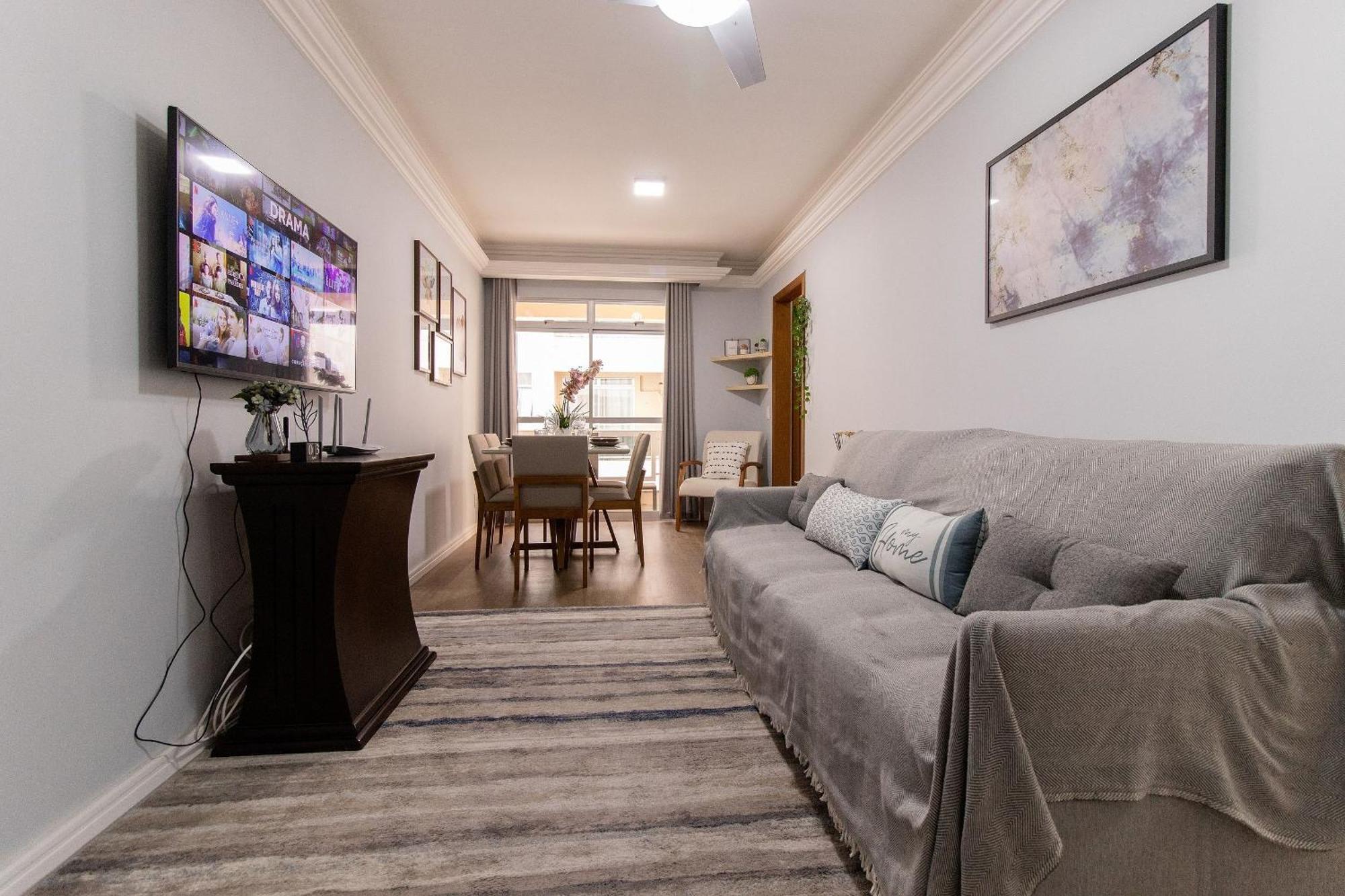 Scr64 - 2 Dorm Climatizados, Confortavel, Tv Smart Apartamento