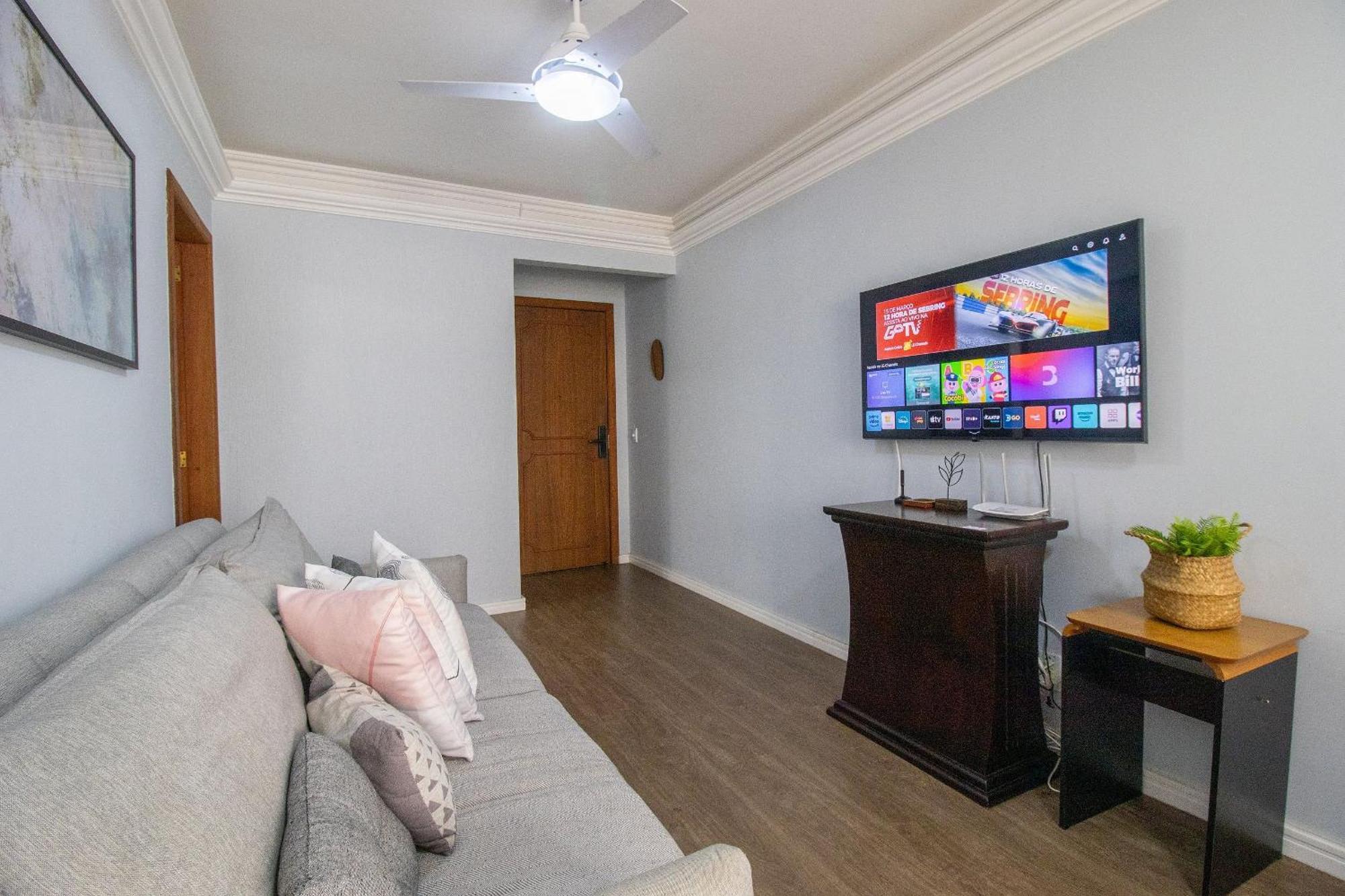 Scr64 - 2 Dorm Climatizados, Confortavel, Tv Smart * Balneario Camboriu