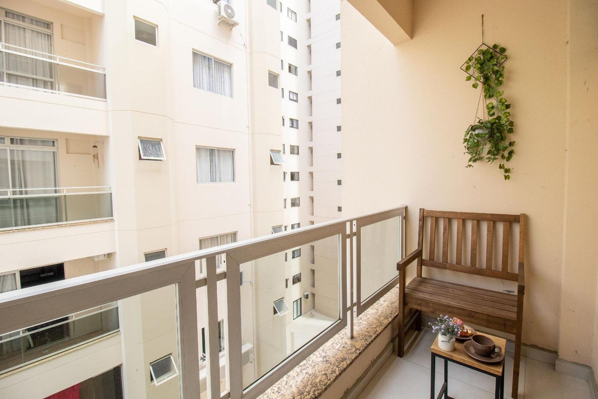 Apartamento Scr64 - 2 Dorm Climatizados, Confortavel, Tv Smart Balneario Camboriu