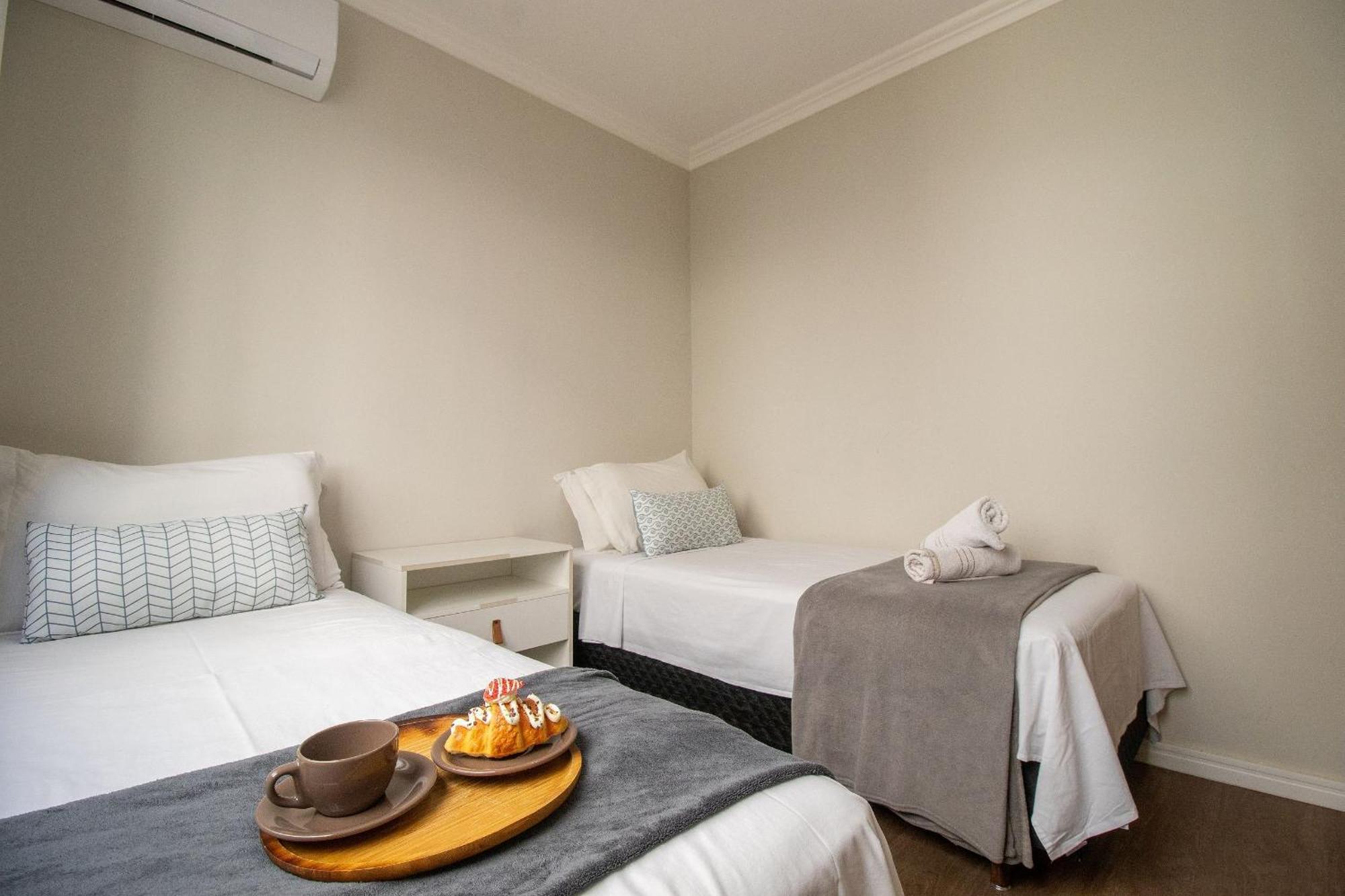 Apartamento Scr64 - 2 Dorm Climatizados, Confortavel, Tv Smart Balneario Camboriu